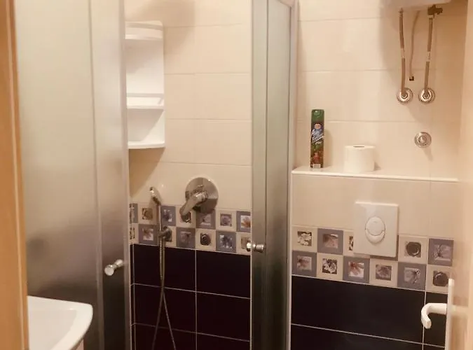 Abeona Макарська